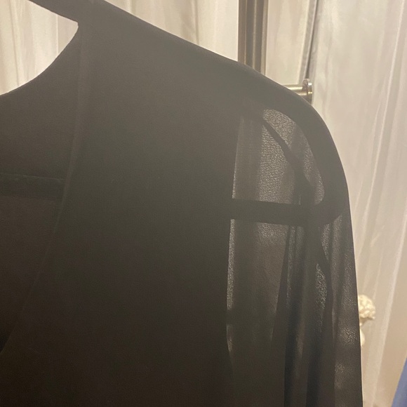 Melanie Lyne Elegant Black Sheer Layered Women's Top - Picture 5 of 8